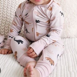 NWT- Caden Lane Dino Days convertible zip romper